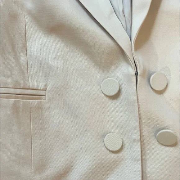 Paige Argentina Blazer in Ecru, Size 8. Double breasted, Cropped Cream Blazer. - Picture 6 of 6
